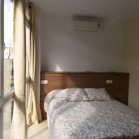Apartamento En Ribeira Bagian luar foto